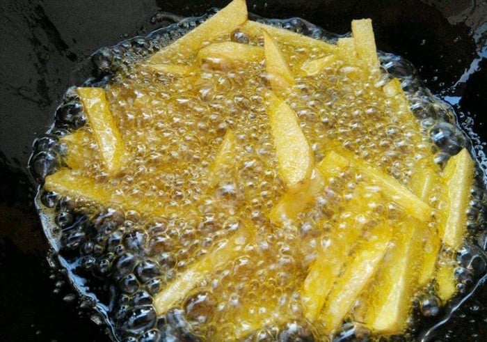 Bí Quyết Làm Khoai Tây Chiên Giòn Ngon Đúng Điệu