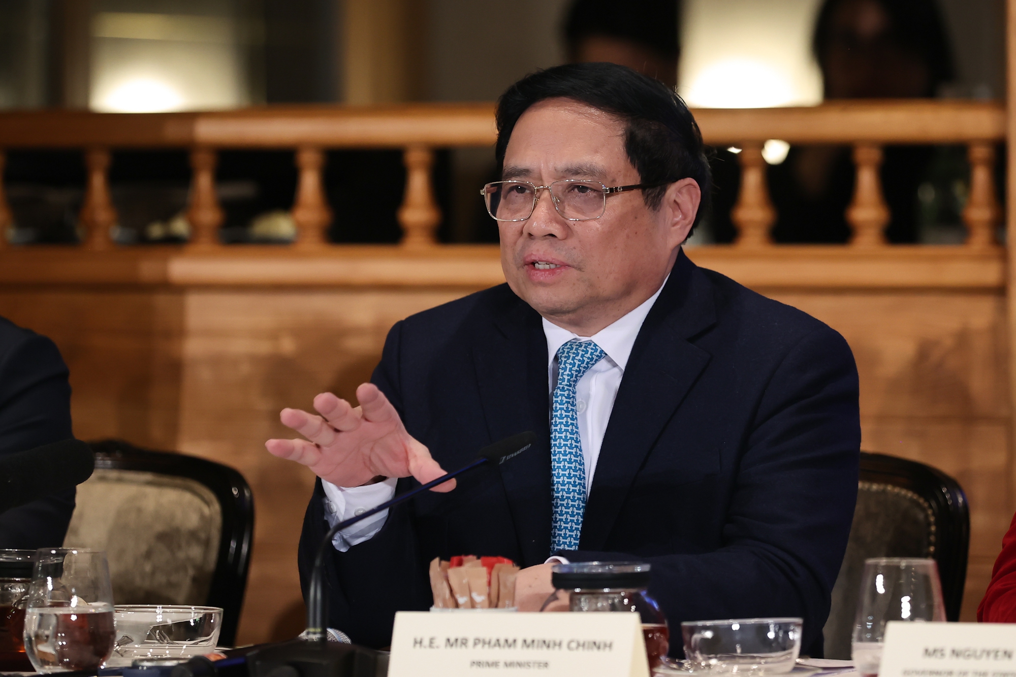 Thủ tướng yêu cầu rà soát tài khoản ngân hàng và sim điện thoại nhằm ngăn chặn lừa đảo trực tuyến