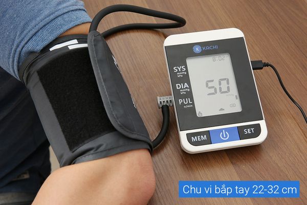 Video máy đo huyết áp bắp tay có giọng nói tiếng Việt Kachi BLS2009