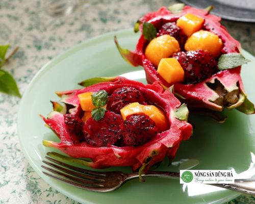 Tăng Thanh Hà Chia Sẻ Món Gỏi Xoài Ốc Hương Từ Vườn Nhà