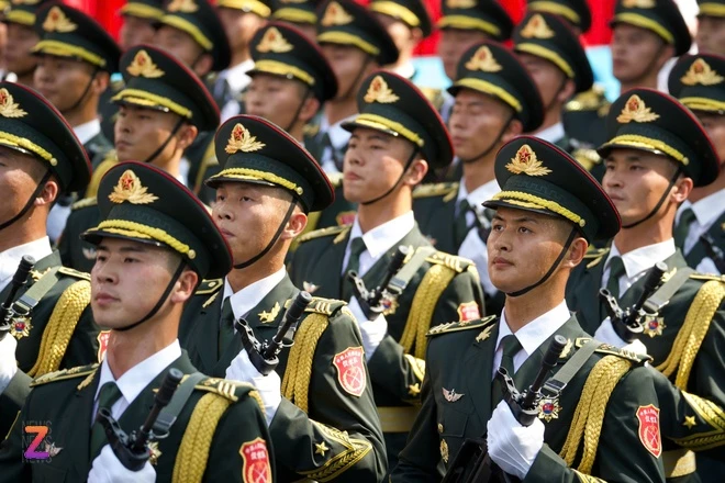Cán bộ, chiến sĩ quân đội Trung Quốc, Lào, Campuchia tham gia diễu binh ngày 30/4