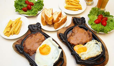 Công thức đơn giản để chế biến món bò bít tết ngon mềm bằng chảo