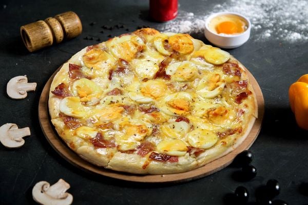 Pizza Hải Phòng ở đâu ngon? Pizza Carbonara là chiếc pizza được yêu thích nhất thế giới _ Theo Texgrill