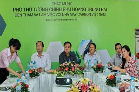 Phó thủ tướng Hoàng Trung Hải đến thăm và làm việc với nhà máy Carbon Việt Nam