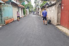 Nâng cấp, cải tạo nhiều tuyến phường Xuân La bằng Carboncor Asphalt