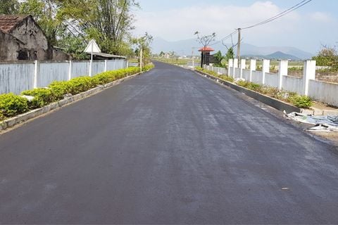 Huyện Kỳ Anh (Hà Tĩnh) thảm Carboncor mặt bê tông, “nâng chất” đường giao thông nông thôn