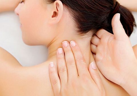 Massage bấm huyệt đà nẵng trị liệu cổ vai gáy ở đâu tốt?