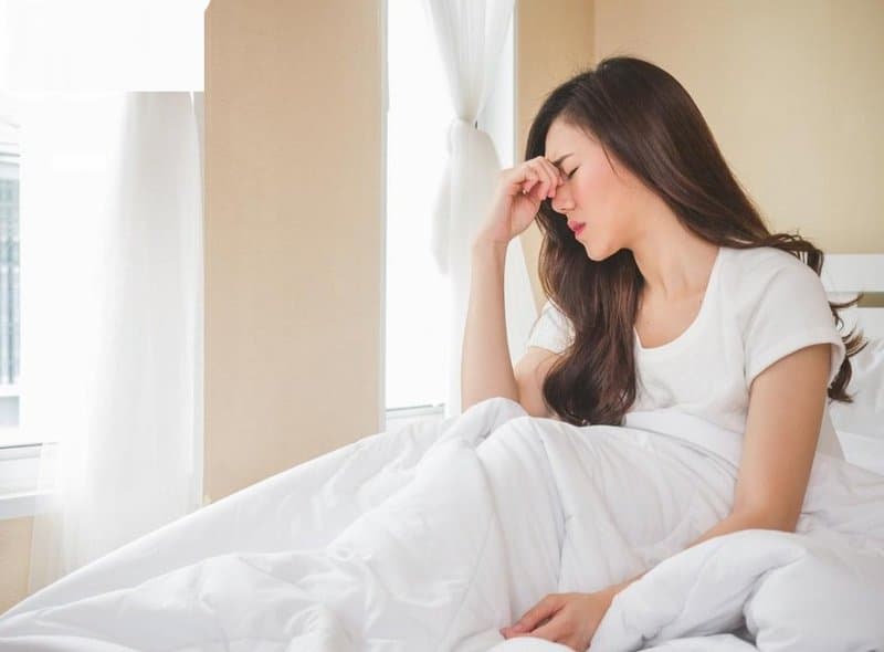 Những dấu hiệu cho thấy bạn nên đi điều trị đau đầu mất ngủ 