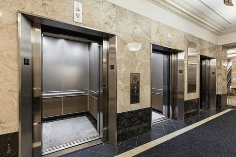 Tiêu chí chọn kích thước thang máy chung cư phù hợp, an toàn nhất