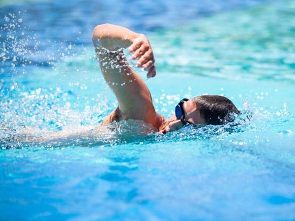 Tác hại của bơi lội ảnh hưởng tới sức khỏe mà bạn cần chú ý