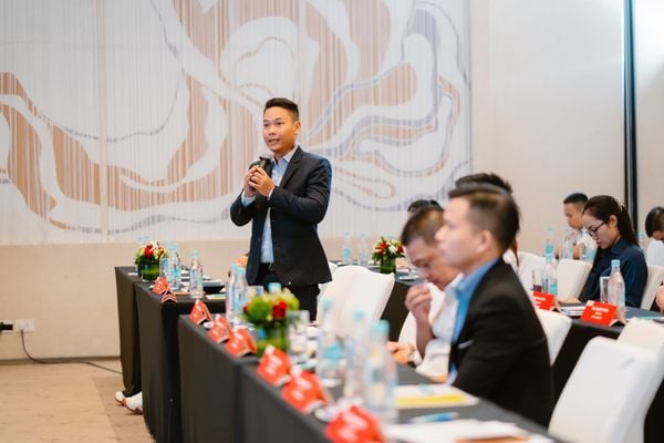 he-thong-head-phat-thinh-tien-bo-vuot-bat-trong-nam-2022-2023