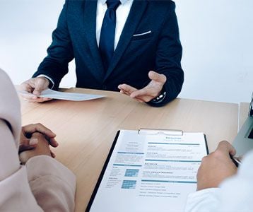 TRẢI THẢM ĐỎ - ĐÓN NHÂN TÀI CƠ HỘI VIỆC LÀM TẠI HỒ CHÍ MINH