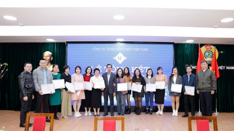 Kính Mắt Việt Nam tổ chức Lễ Tổng Kết Năm 2024 và Định Hướng Phát Triển Năm 2025