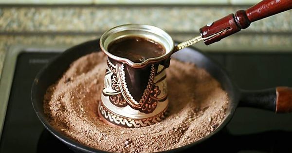 Cà Phê Cát Thổ Nhĩ Kỳ Độc Đáo Với Hương Vị Làm Say Lòng Người 3 Cà Phê Cát Thổ Nhĩ Kỳ Độc Đáo Với Hương Vị Làm Say Lòng Người