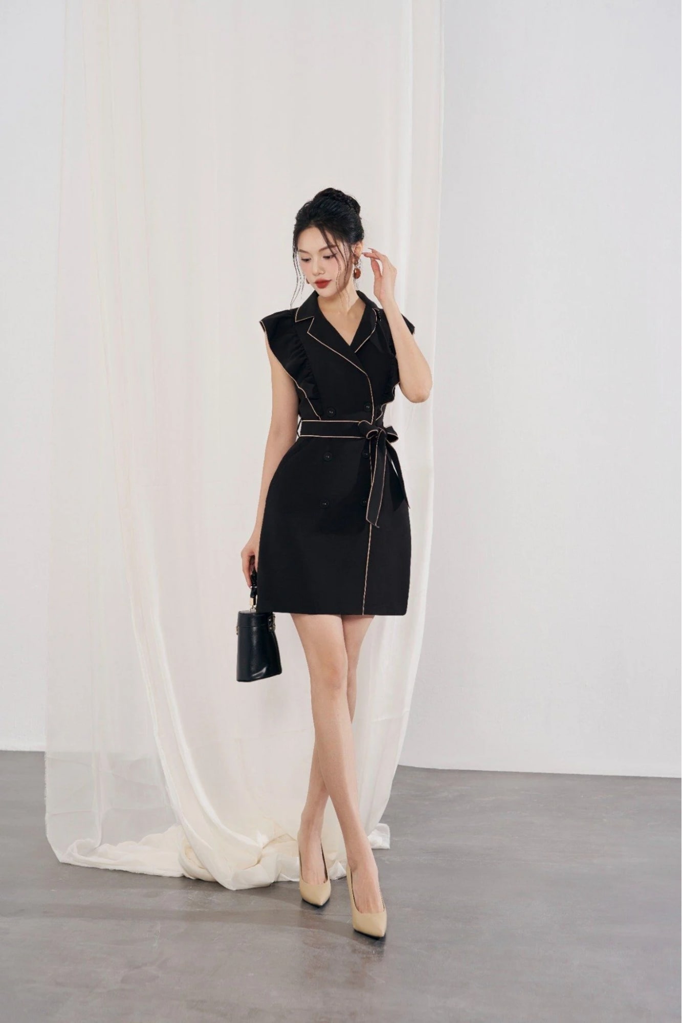 SHIP 2H] Váy đầm đen cao cấp dự tiệc với thiết kế dáng xòe tầng, tay dài  phối lưới sang trọng | Shopee Việt Nam
