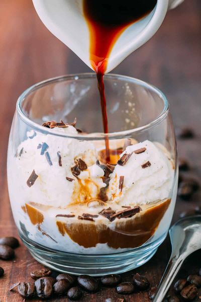 huong-dan-pha-che-Affogato-Coffee-Ice-Cream-de-lam-tai-nha
