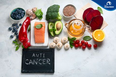 Nhóm thực phẩm người ung thư nên và không nên ăn
