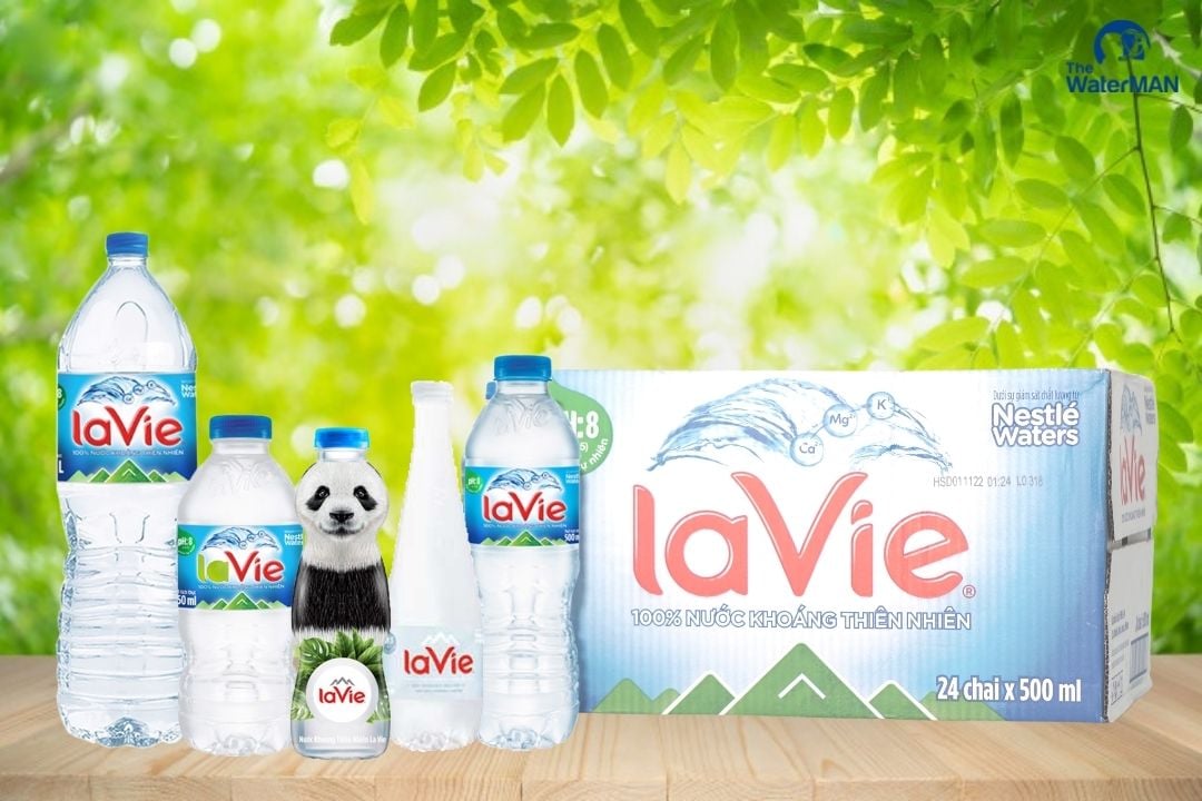 Nước Lavie là một trong những thương hiệu có quy cách đóng chai đa dạng