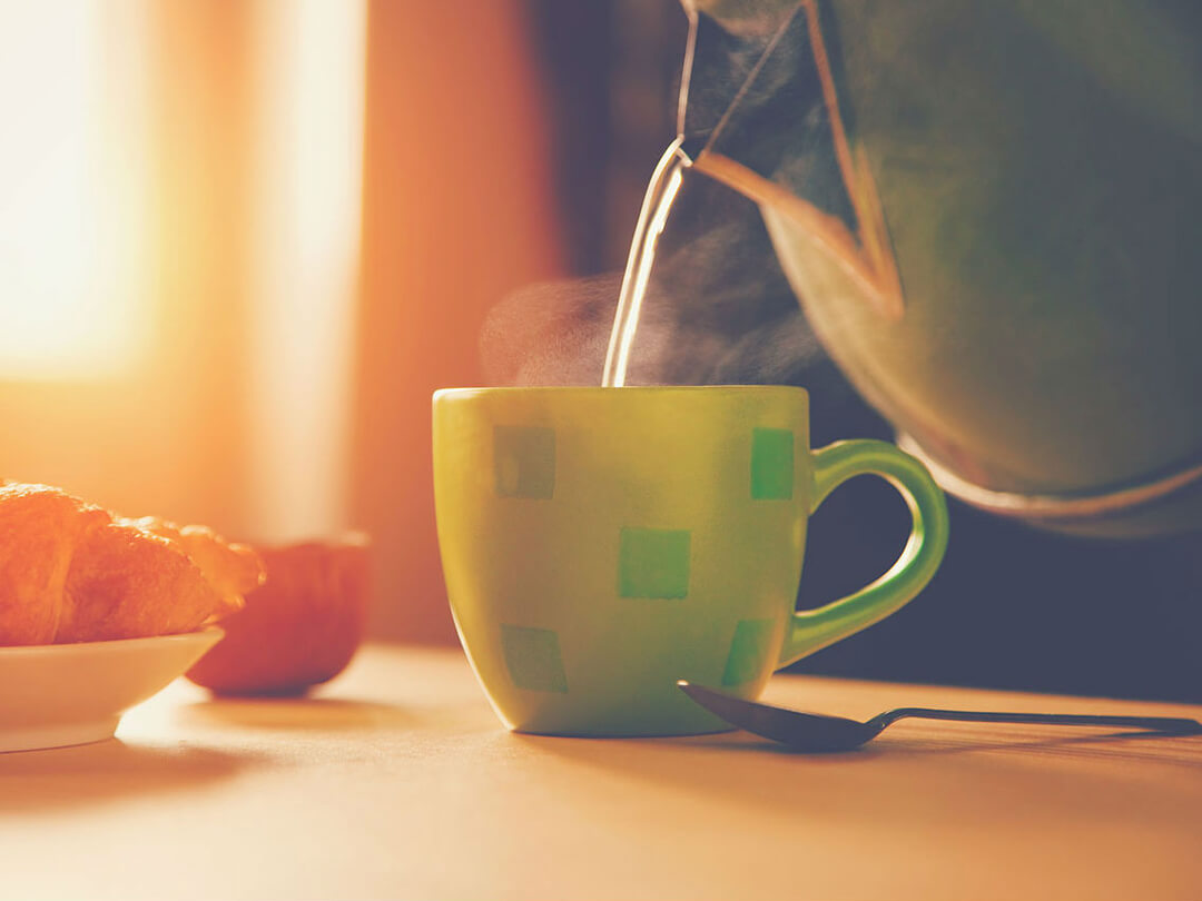 Nhiều siêu mẫu duy trì uống nước trước ăn