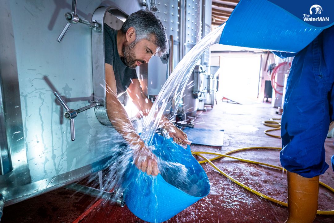 Gửi mẫu nước đi kiểm tra