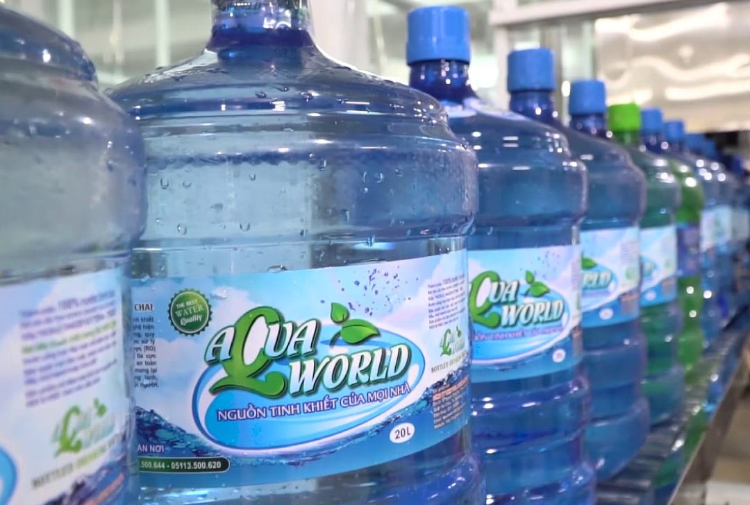 Nước uống Aqua World