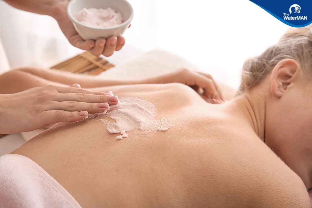 Tẩy tế bào chêt giúp thông thoáng lỗ chân lông