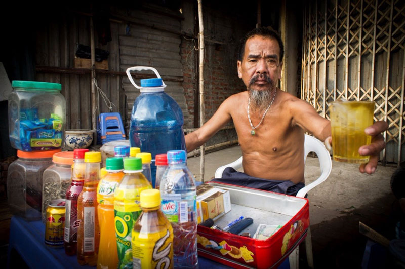 Uống nước ở Sài Gòn