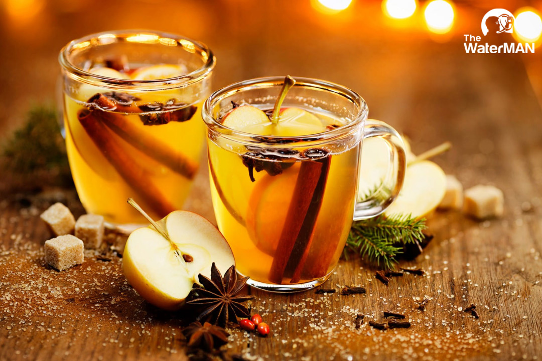 Wassail là thức uống truyền thống trong mùa Giáng sinh tại Anh