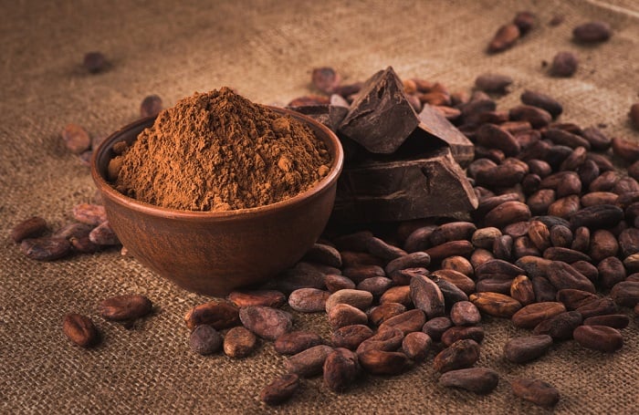 Cacao nguyên chất sẽ luôn giữ được tông màu đậm nguyên bản.