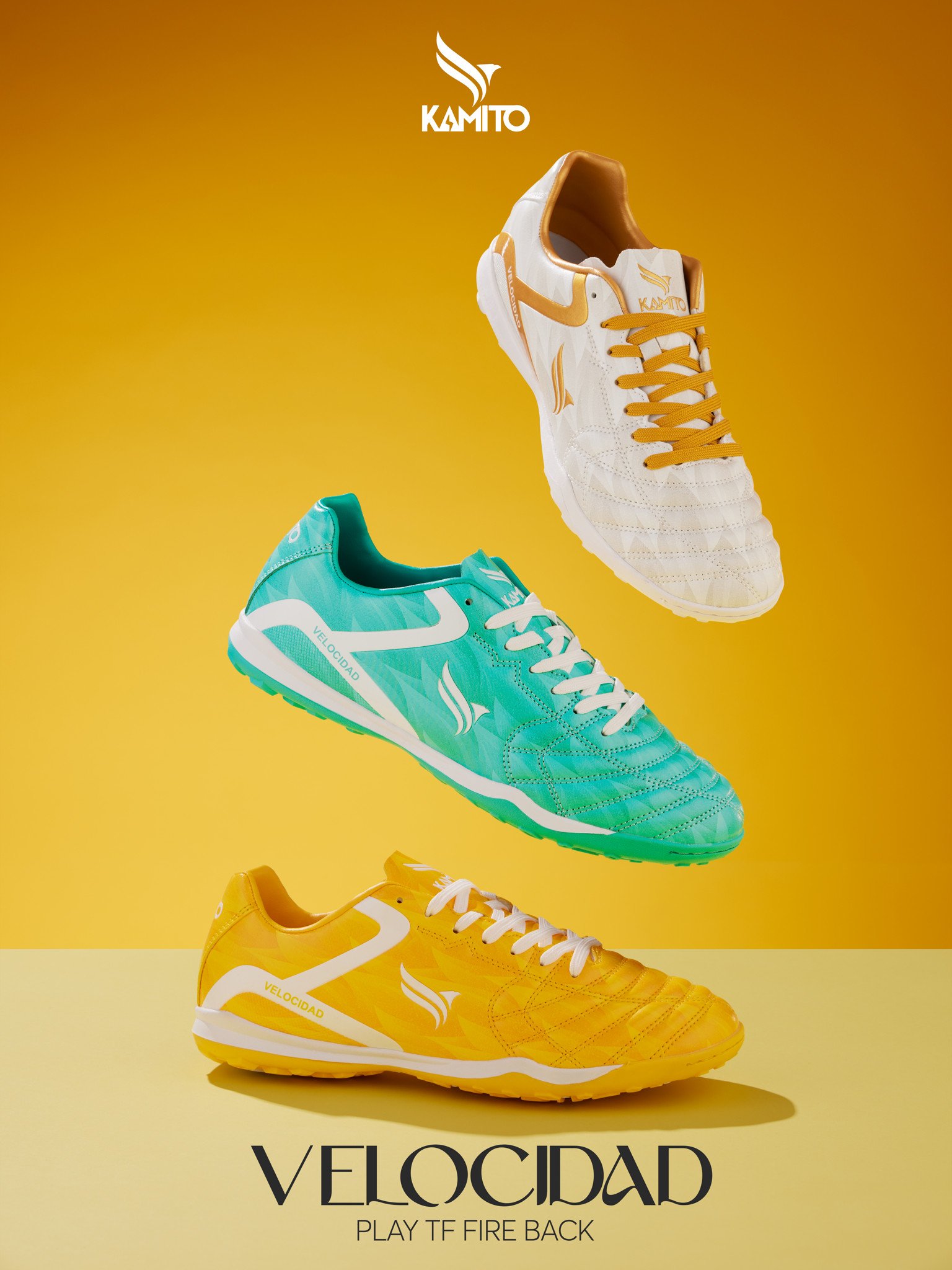 Giày bóng đá Kamito