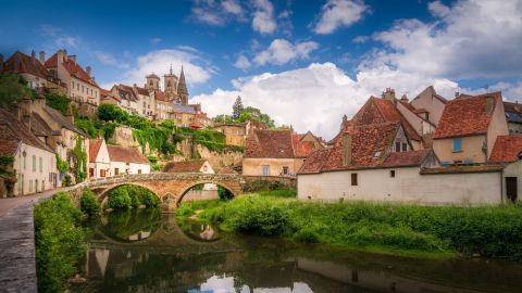 Ghé thăm 5 ngôi làng tuyệt đẹp ở nước Pháp