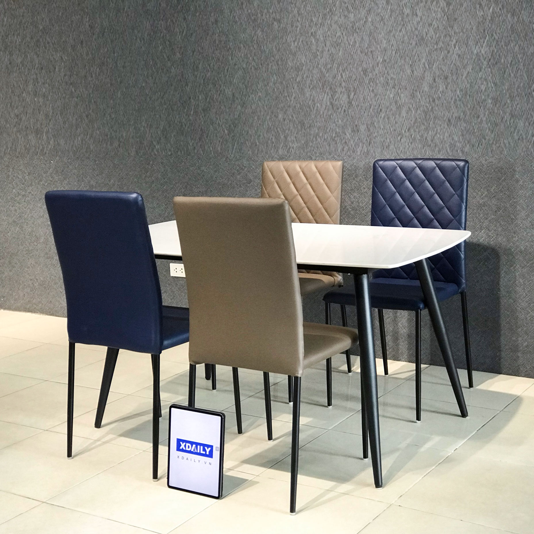 bàn-ăn-xdaily-dubai-dining-table