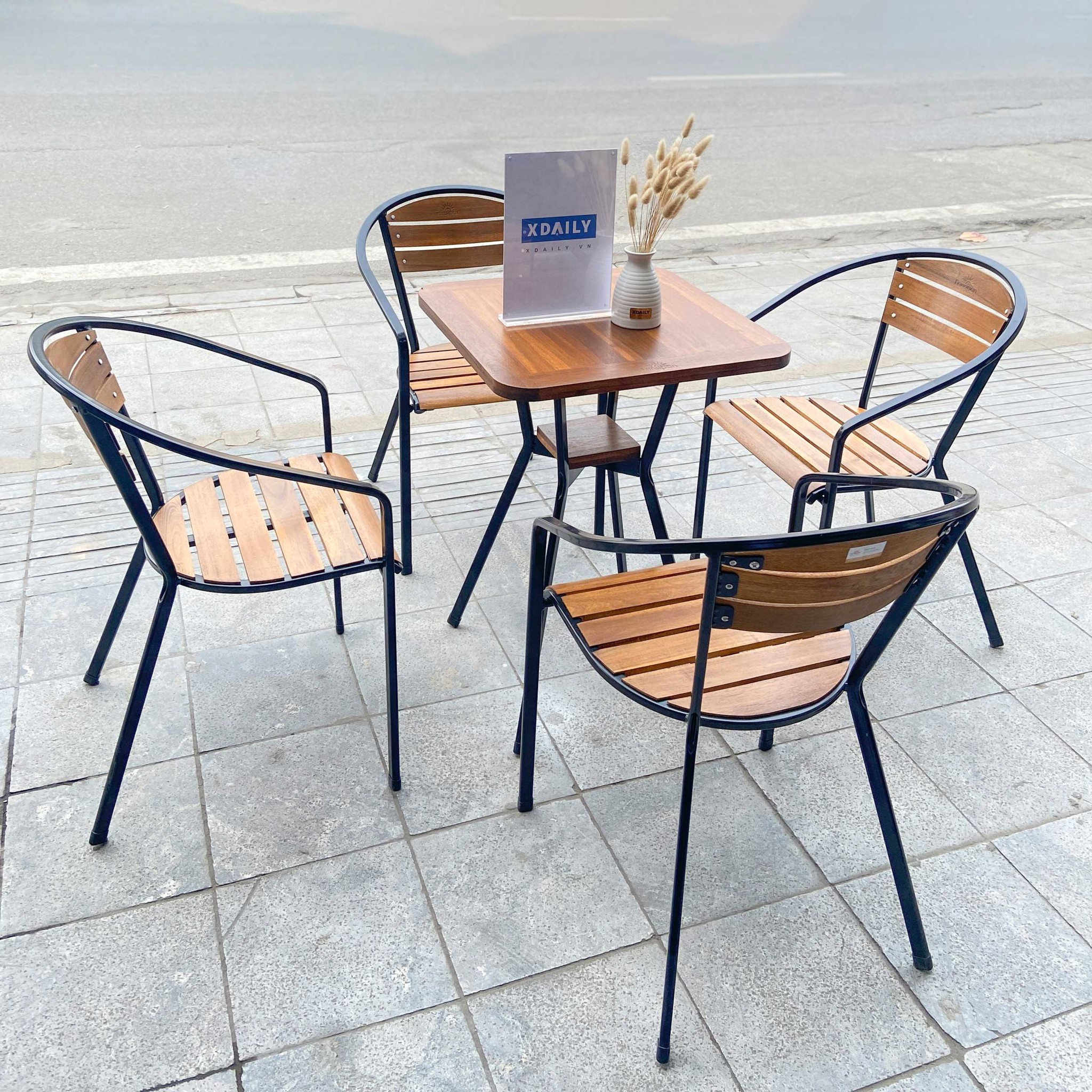 ghế-cafe-xdaily-moon-chair