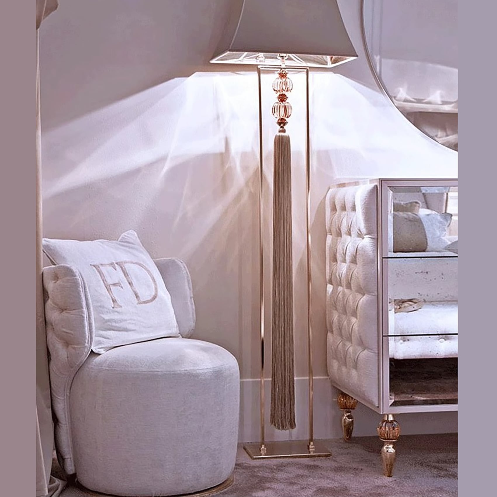 ghế-đôn-có-cánh-classic-xdaily