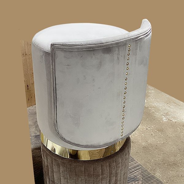 ghế đôn cánh vuông