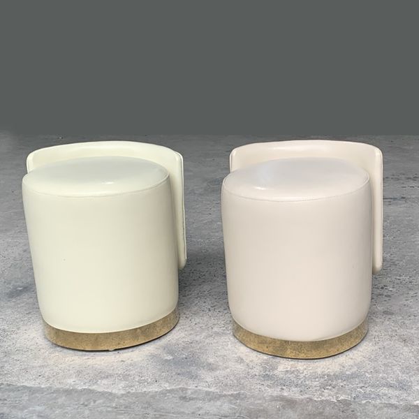 ghế đôn cánh vuông