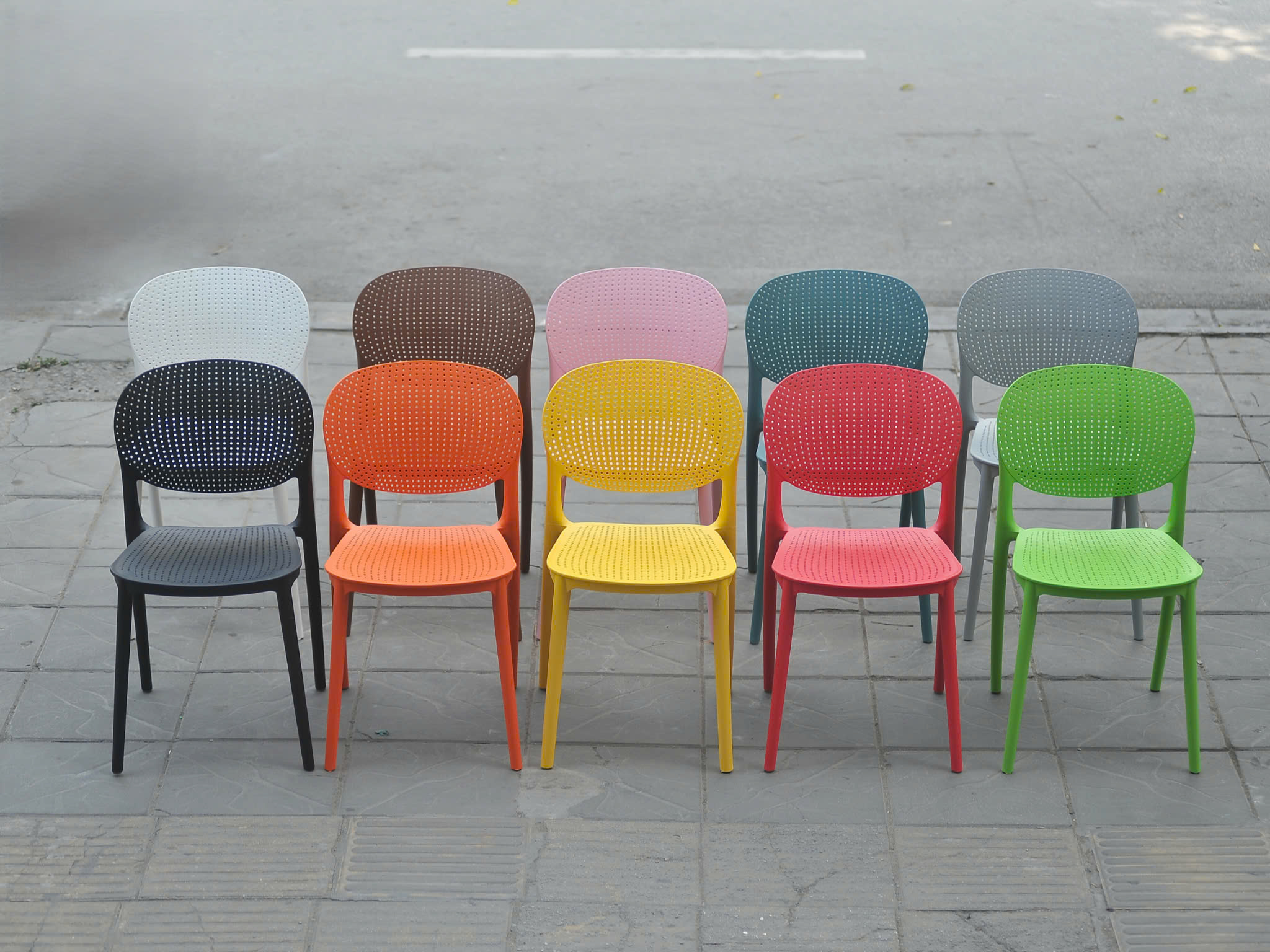 ghế nhựa đúc hole