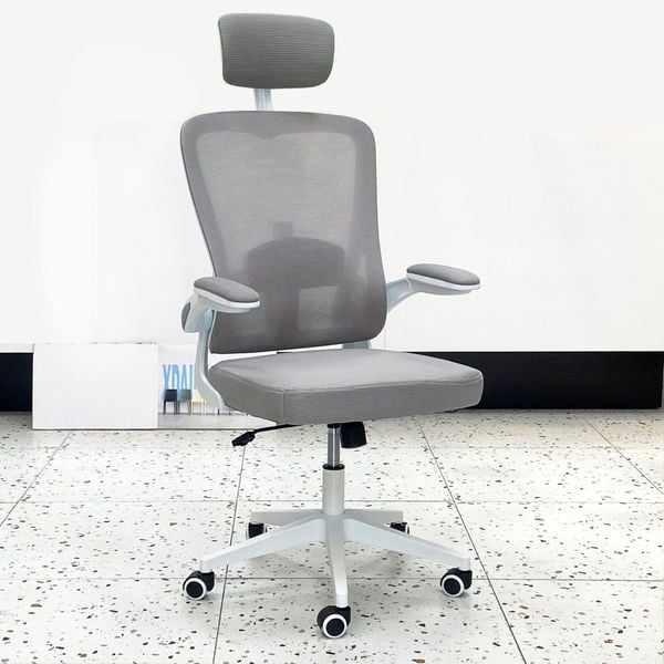 ghế văn phòng chân xoay