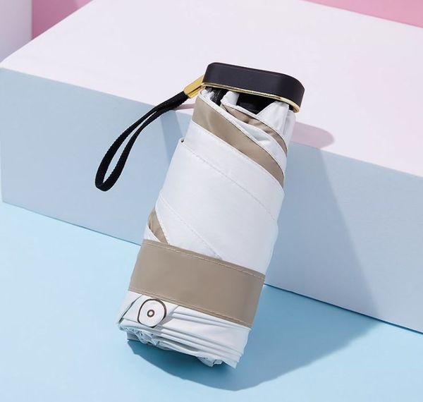 Quà tặng doanh nghiệp độc đáo – ô dù cầm tay mini