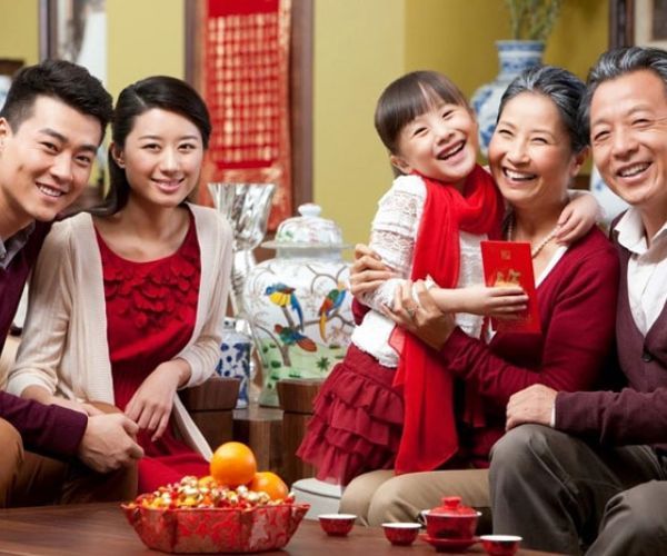 5+ Món quà Tết cho bố mẹ người yêu để ghi điểm tuyệt đối