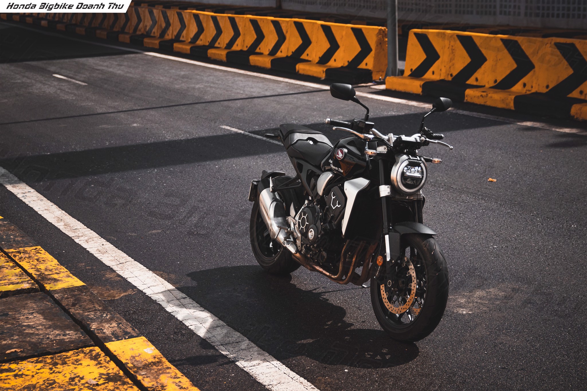 Honda CB1000R -