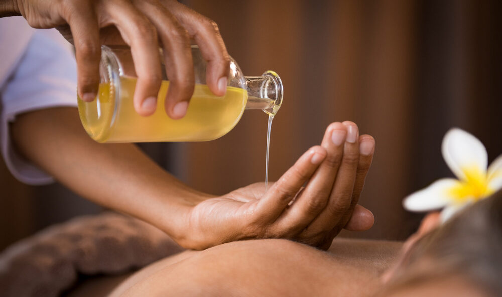 Sử dụng tinh dầu cho spa hiệu quả