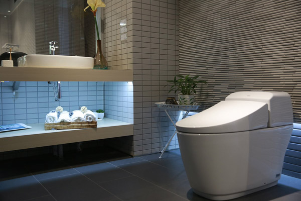 Bồn cầu Aqua Ceramic - Grandhome Shop