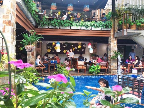 Thiết kế quán cafe sân vườn