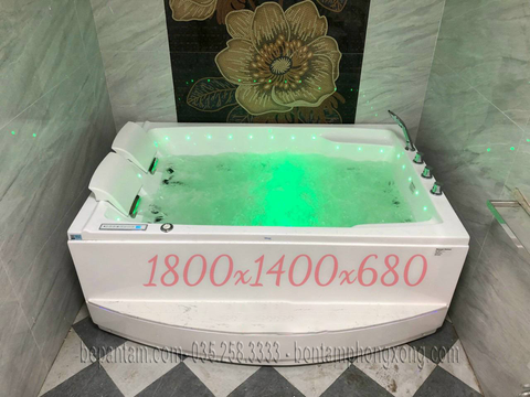 Cửa hàng bán bồn tắm massage ở Bình Thuận