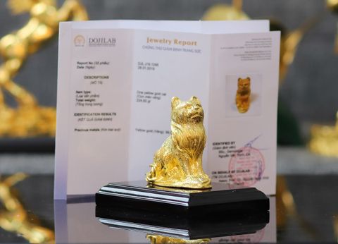 Tượng mèo đúc vàng nguyên khối: Khẳng định đẳng cấp giá trị quà tặng Tết
