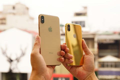 Golden Gift Việt Nam ra mắt iPhone XS mạ vàng 24K