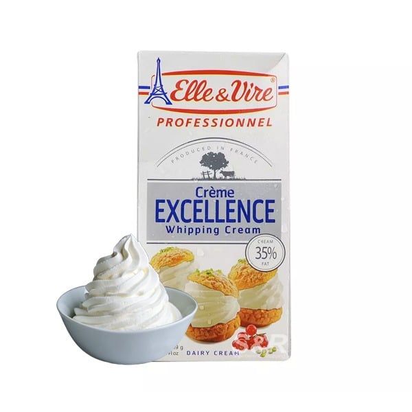 Kem sữa whipping Elle Vire 1L được đánh bông để trang trí bánh