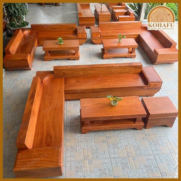Bộ Sofa Gỗ Gõ Đỏ Nguyên Tấm Cao Cấp – Tinh Hoa Nghệ Thuật Gỗ Trong Không Gian Sống