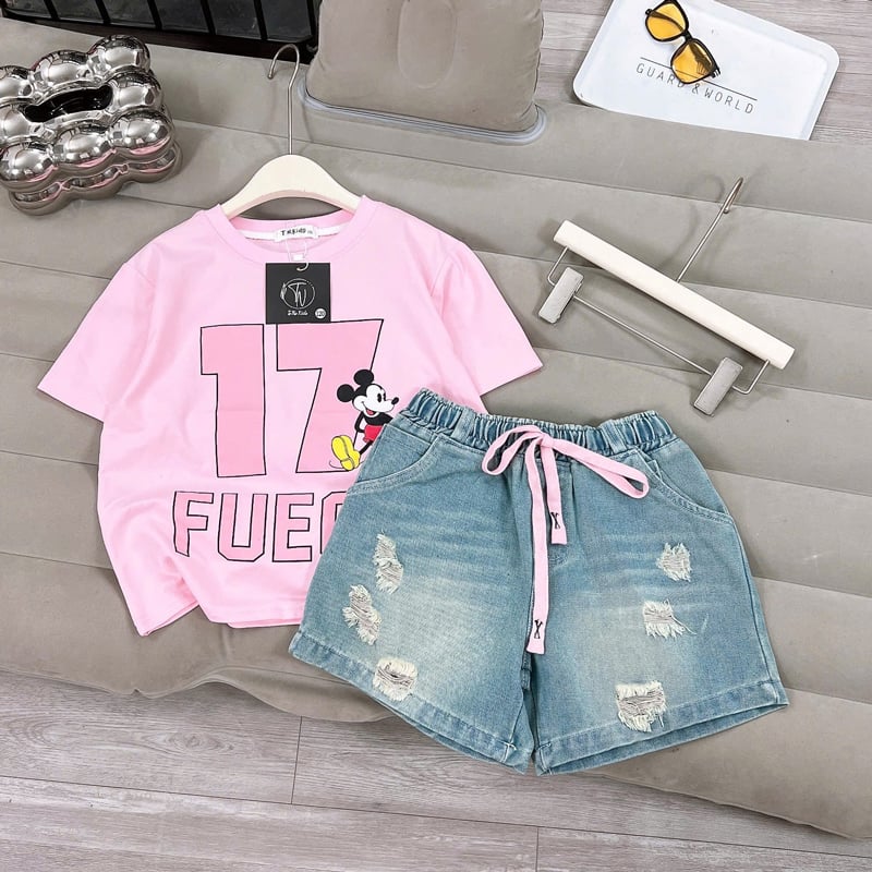 bộ short jean bé gái Mickey 17